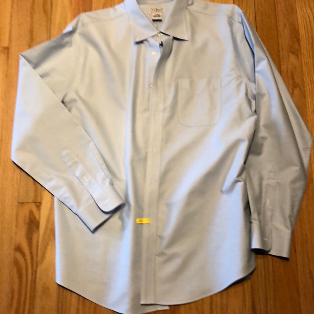 LL Bean Buttoned down oxford, slightly fitted